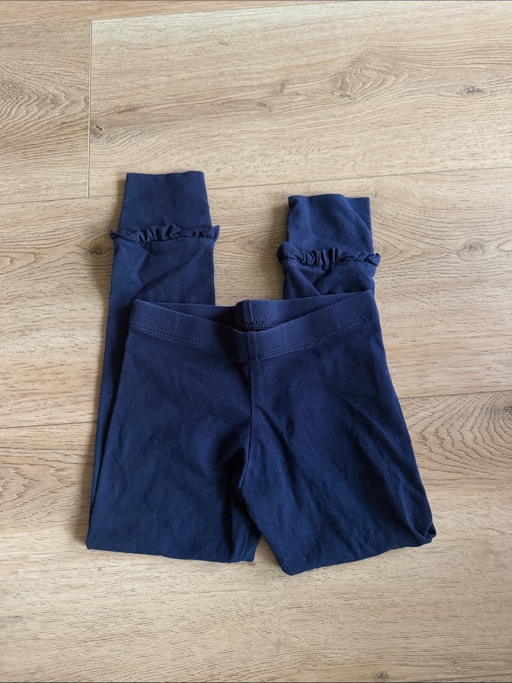 Kids Navy Ruffle Hem Leggings size 5 years